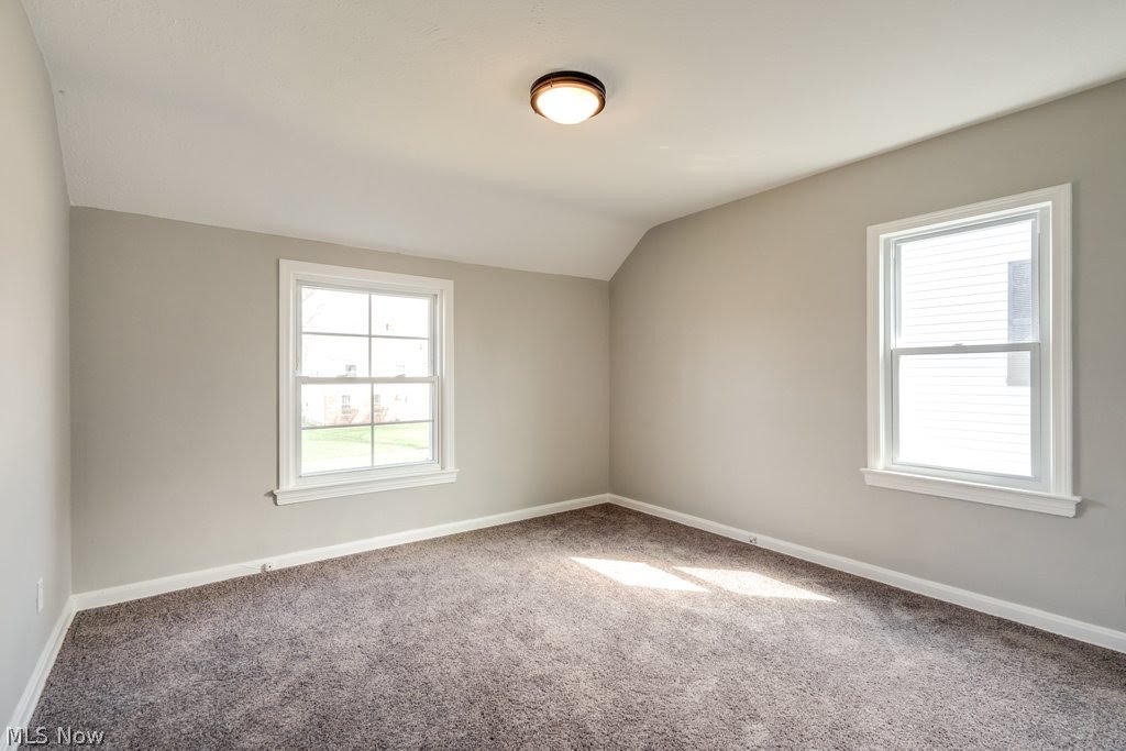 16812 Talford Avenue Cleveland OH 44128