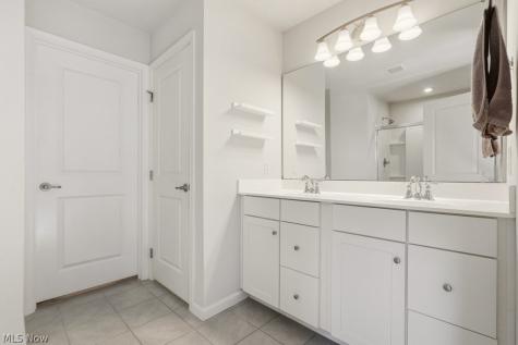 9314 Winfield Lane North Ridgeville OH 44039