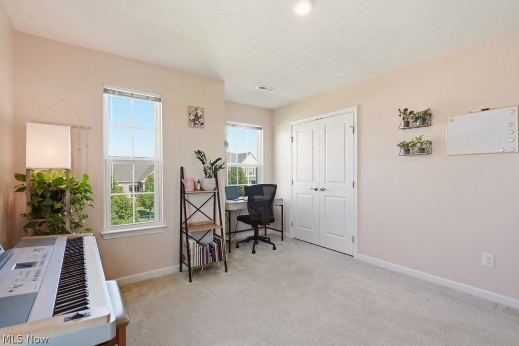 9314 Winfield Lane North Ridgeville OH 44039