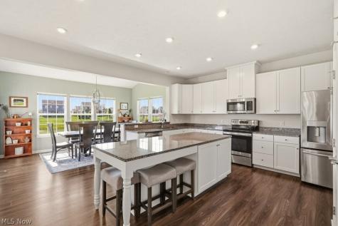 9314 Winfield Lane North Ridgeville OH 44039