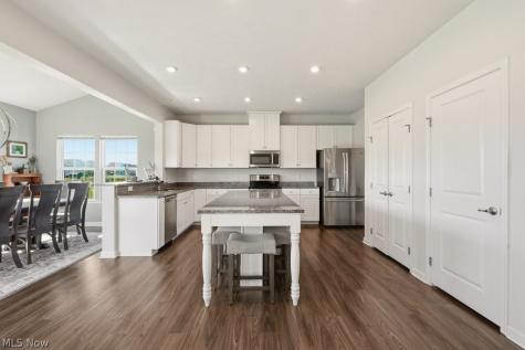 9314 Winfield Lane North Ridgeville OH 44039
