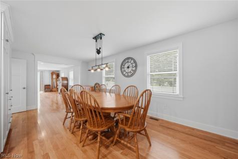254 Thomas Avenue Munroe Falls OH 44262