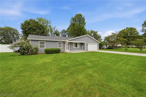 254 Thomas Avenue Munroe Falls OH 44262