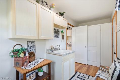 160 W Jackson Street Painesville OH 44077