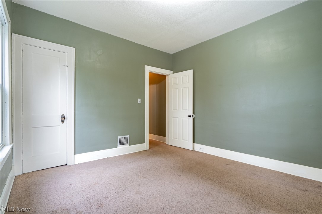 1518 Wakefield Avenue Youngstown OH 44514