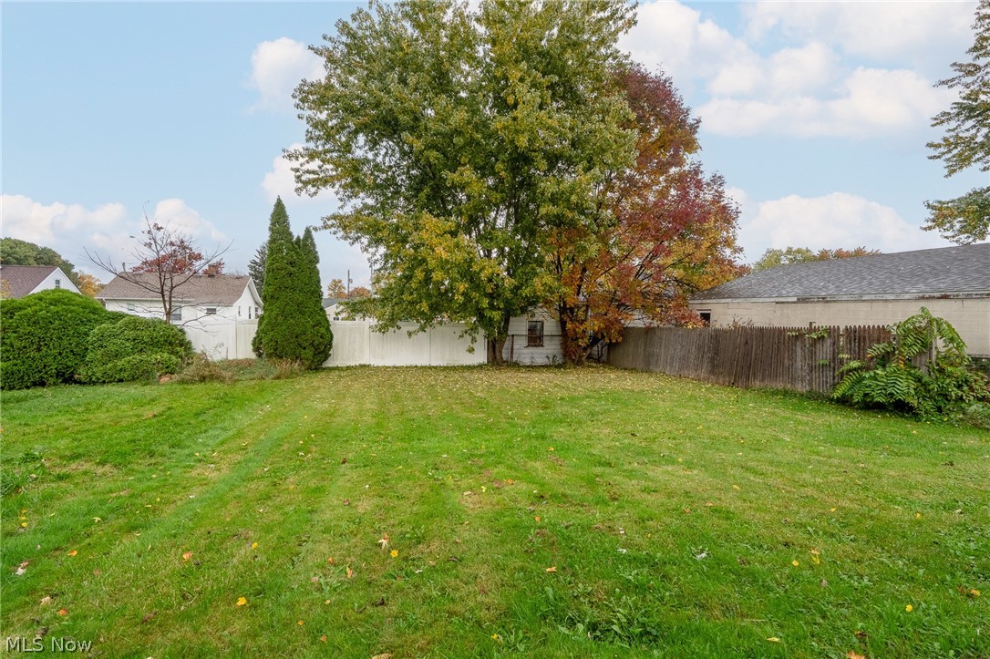 1518 Wakefield Avenue Youngstown OH 44514