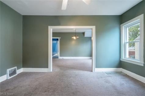 1518 Wakefield Avenue Youngstown OH 44514