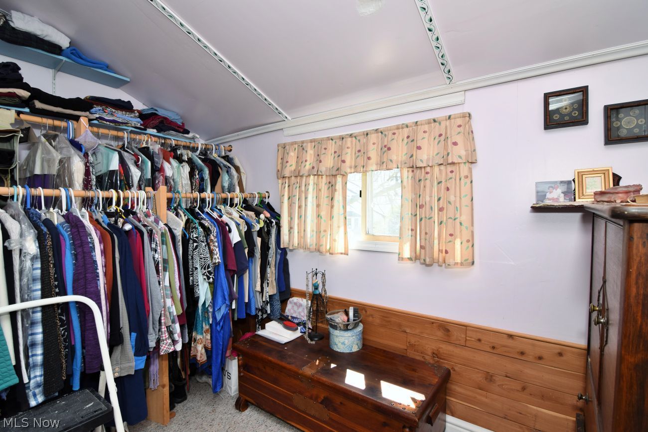 1027 Lander Road Mayfield Village OH 44143