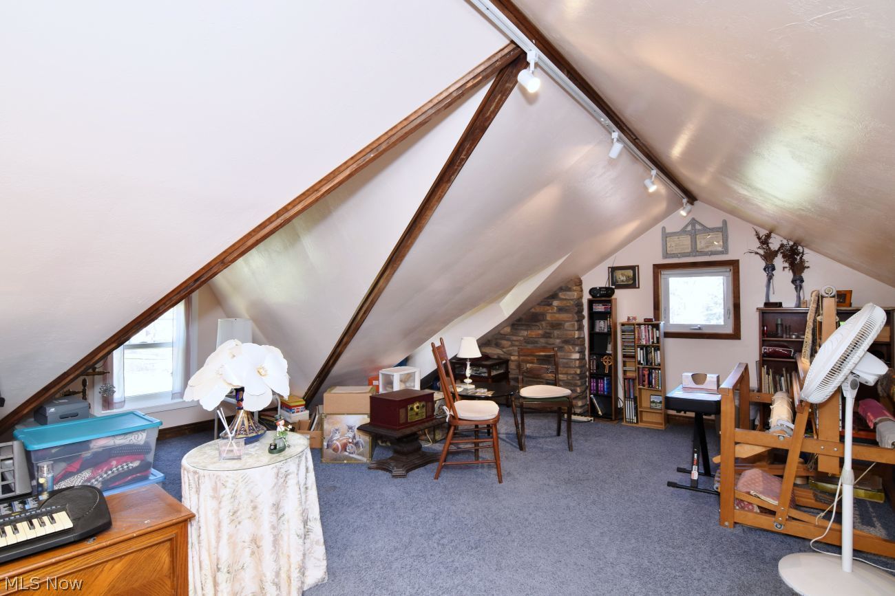 1027 Lander Road Mayfield Village OH 44143