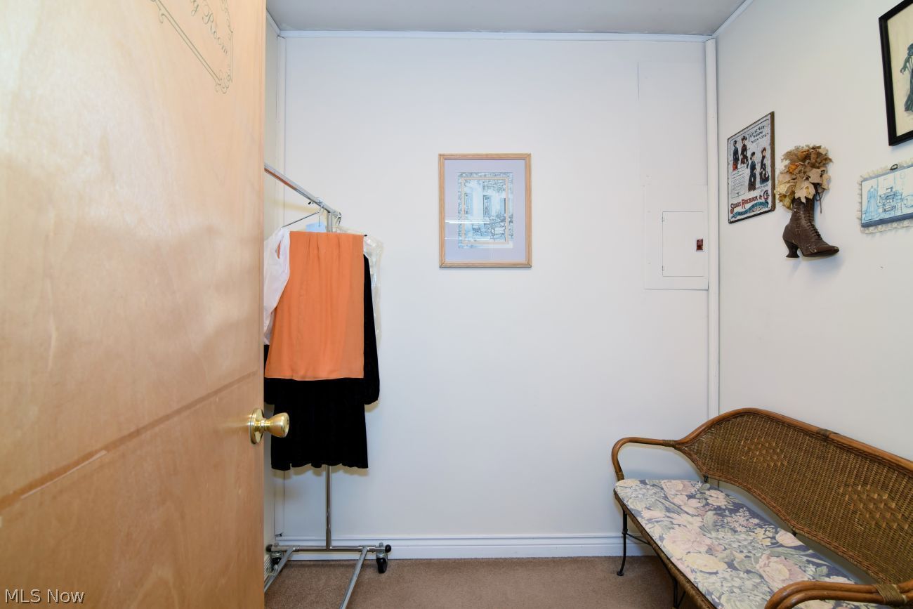 1027 Lander Road Mayfield Village OH 44143