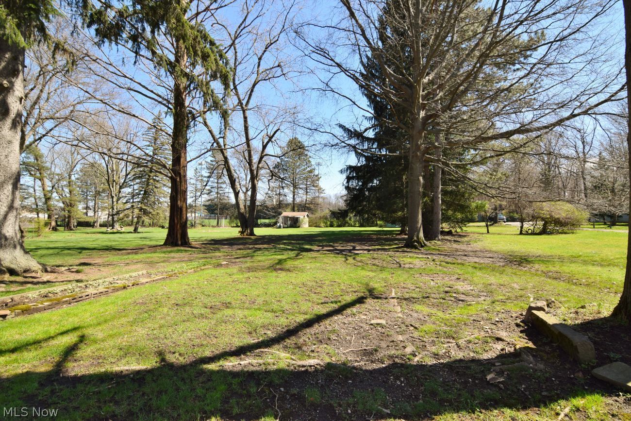1027 Lander Road Mayfield Village OH 44143