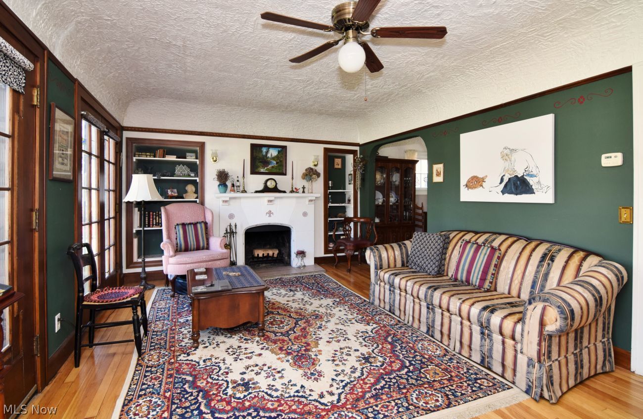 1027 Lander Road Mayfield Village OH 44143