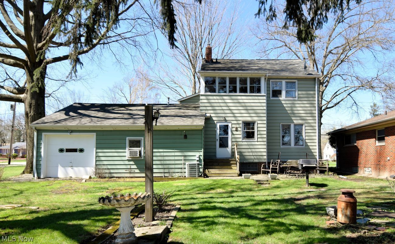 1027 Lander Road Mayfield Village OH 44143