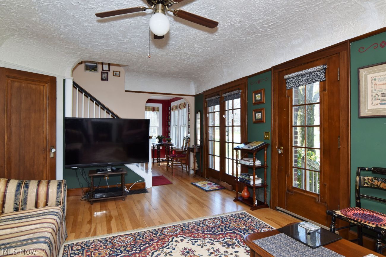 1027 Lander Road Mayfield Village OH 44143