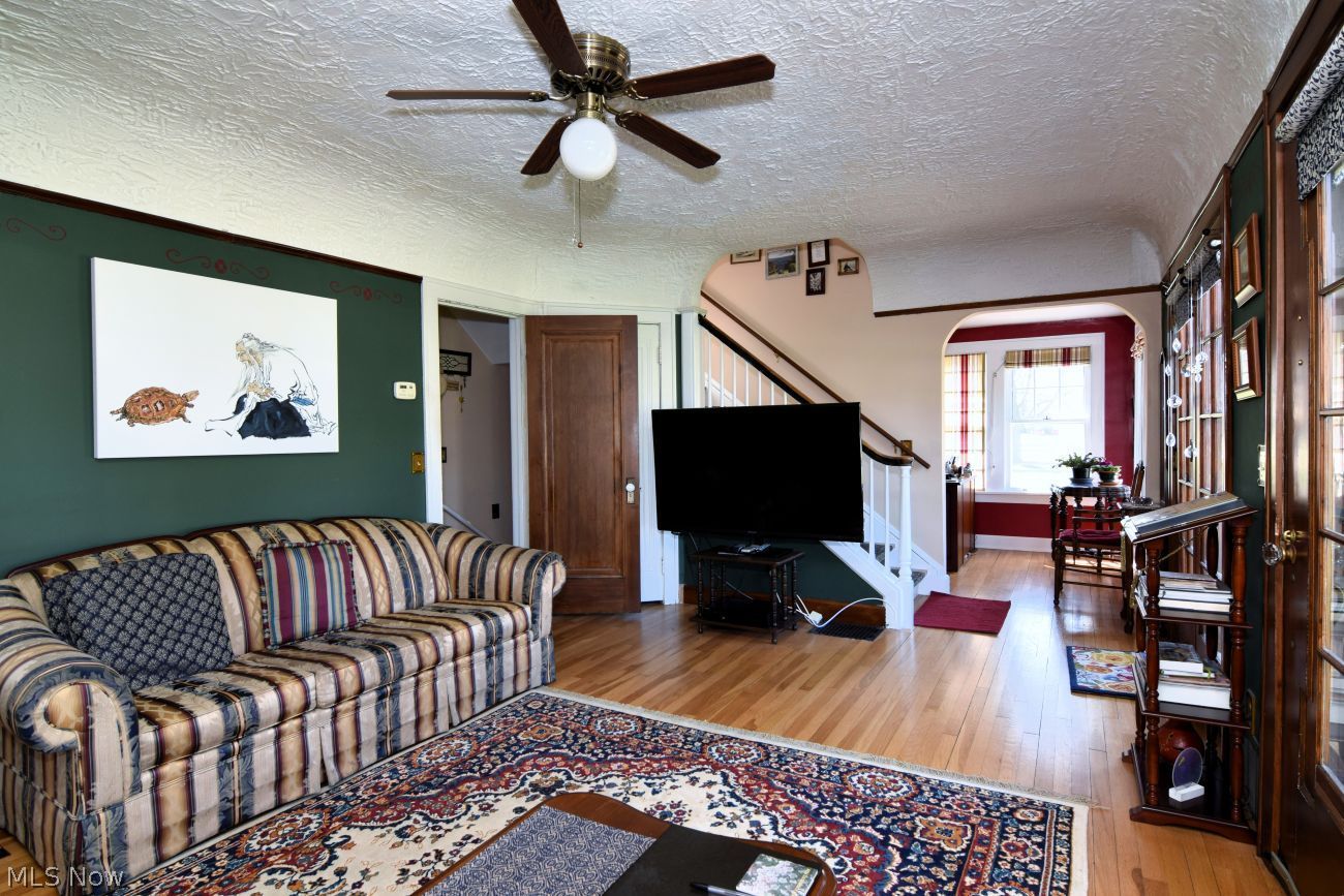 1027 Lander Road Mayfield Village OH 44143