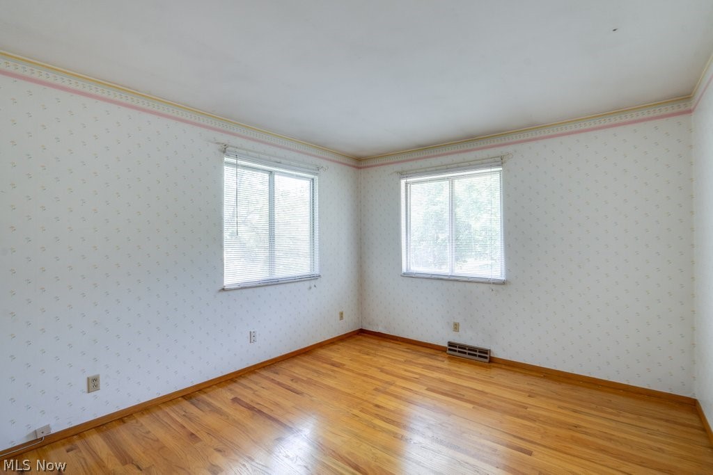 209 Shiawassee Avenue Akron OH 44333
