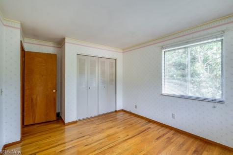 209 Shiawassee Avenue Akron OH 44333