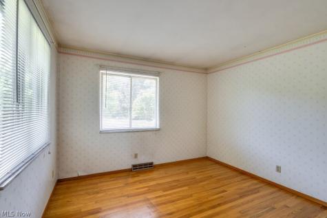 209 Shiawassee Avenue Akron OH 44333