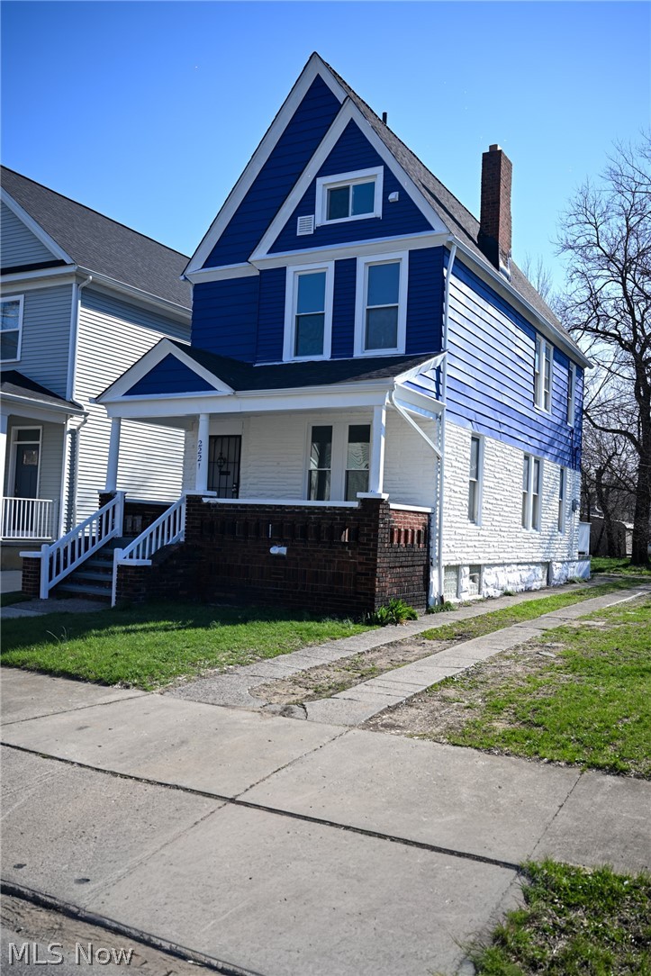 2221 E 97th Street Cleveland OH 44106