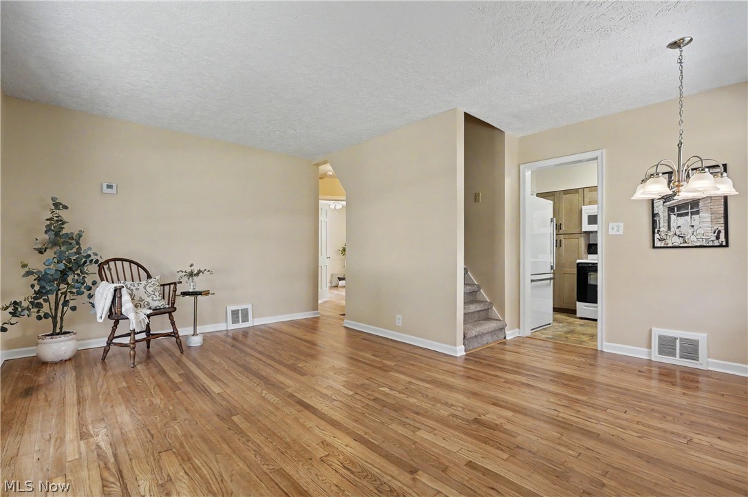 2554 23rd Street Cuyahoga Falls OH 44223
