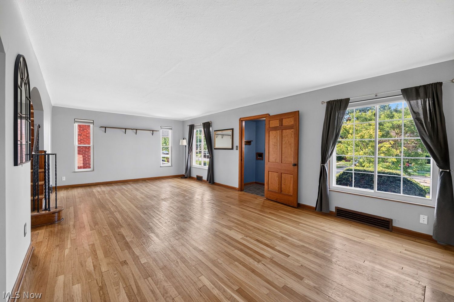 15416 Lakewood Heights Boulevard Lakewood OH 44107