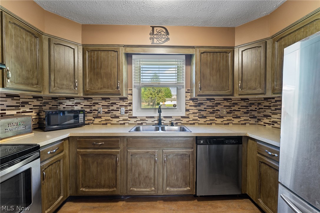 5566 Madrid Drive Austintown OH 44515