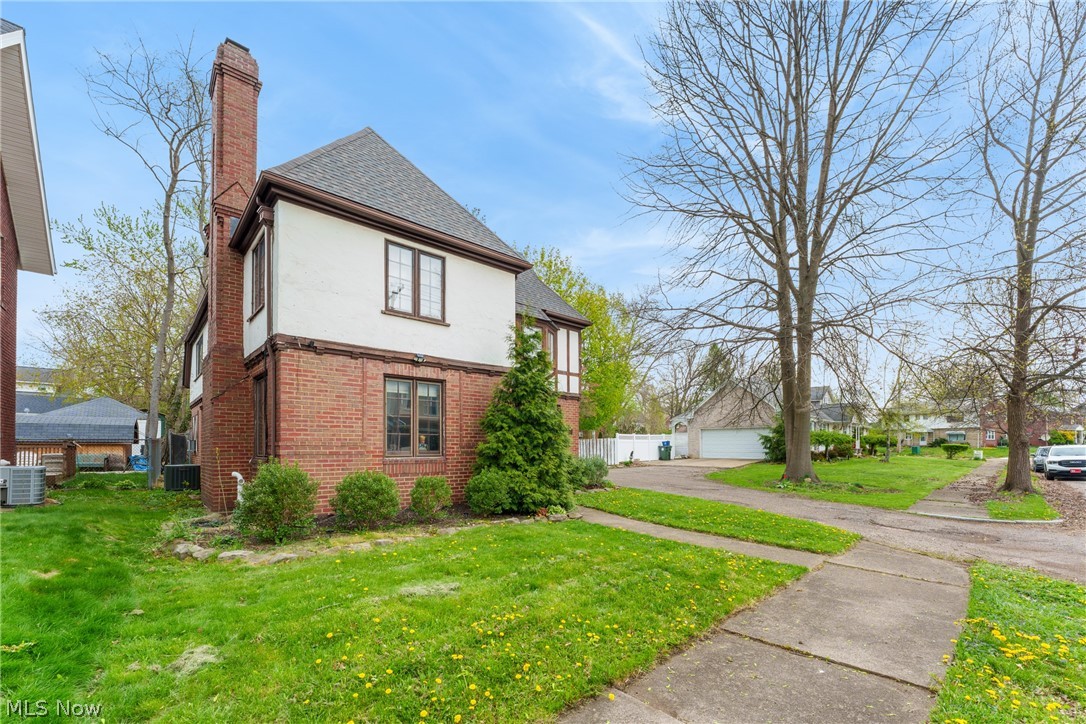 217 16th Street NW Canton OH 44703