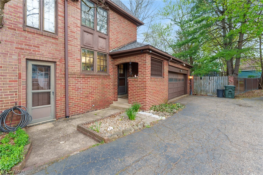 217 16th Street NW Canton OH 44703