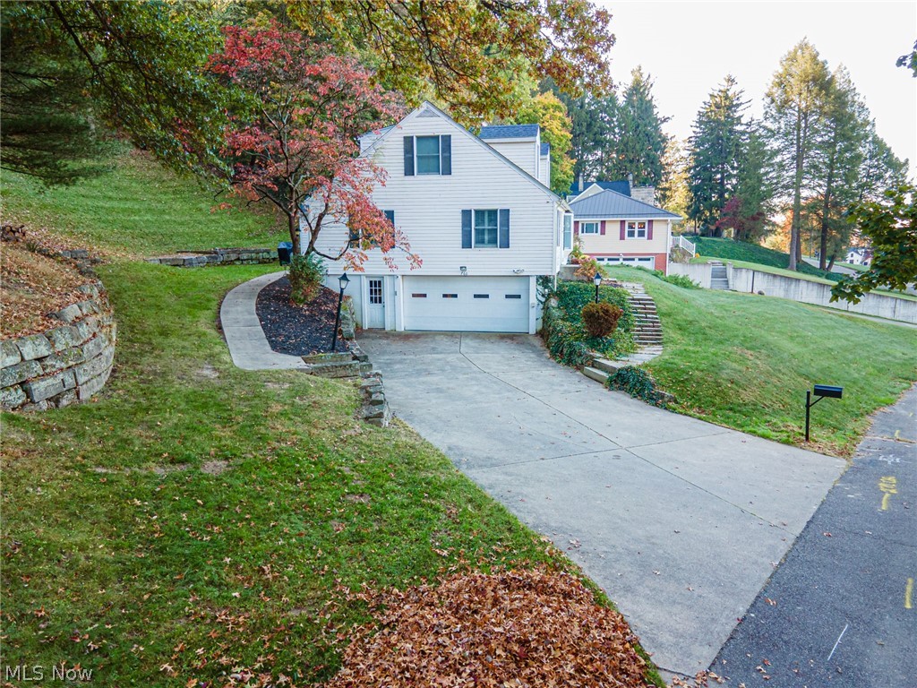 760 Sunset Terrace Coshocton OH 43812