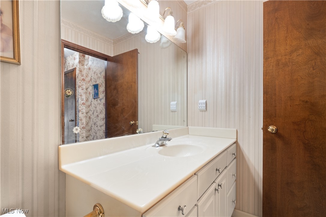 27017 Sentry Lane Westlake OH 44145