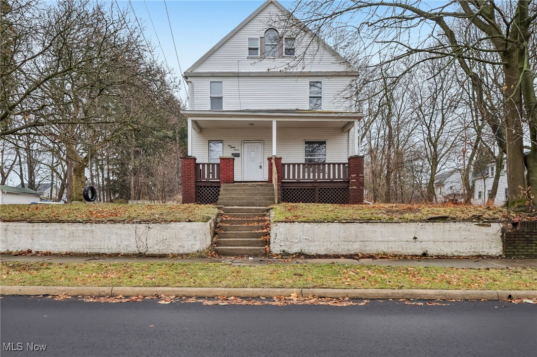 487 Bacon Avenue Akron OH 44320