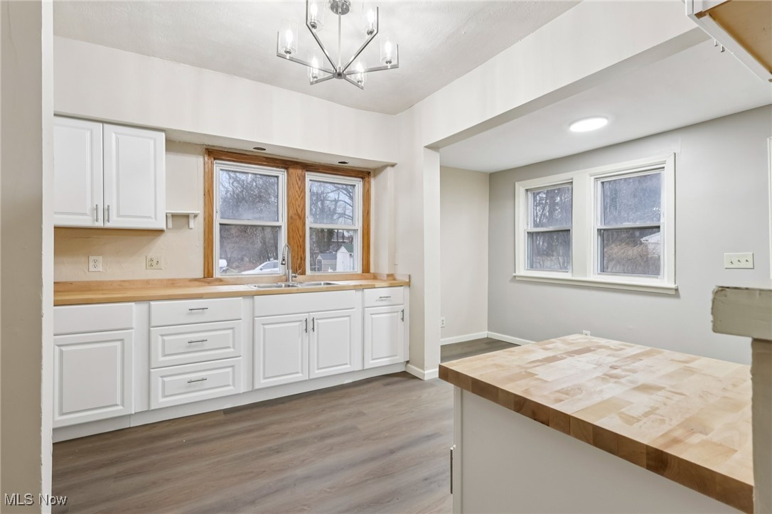 487 Bacon Avenue Akron OH 44320