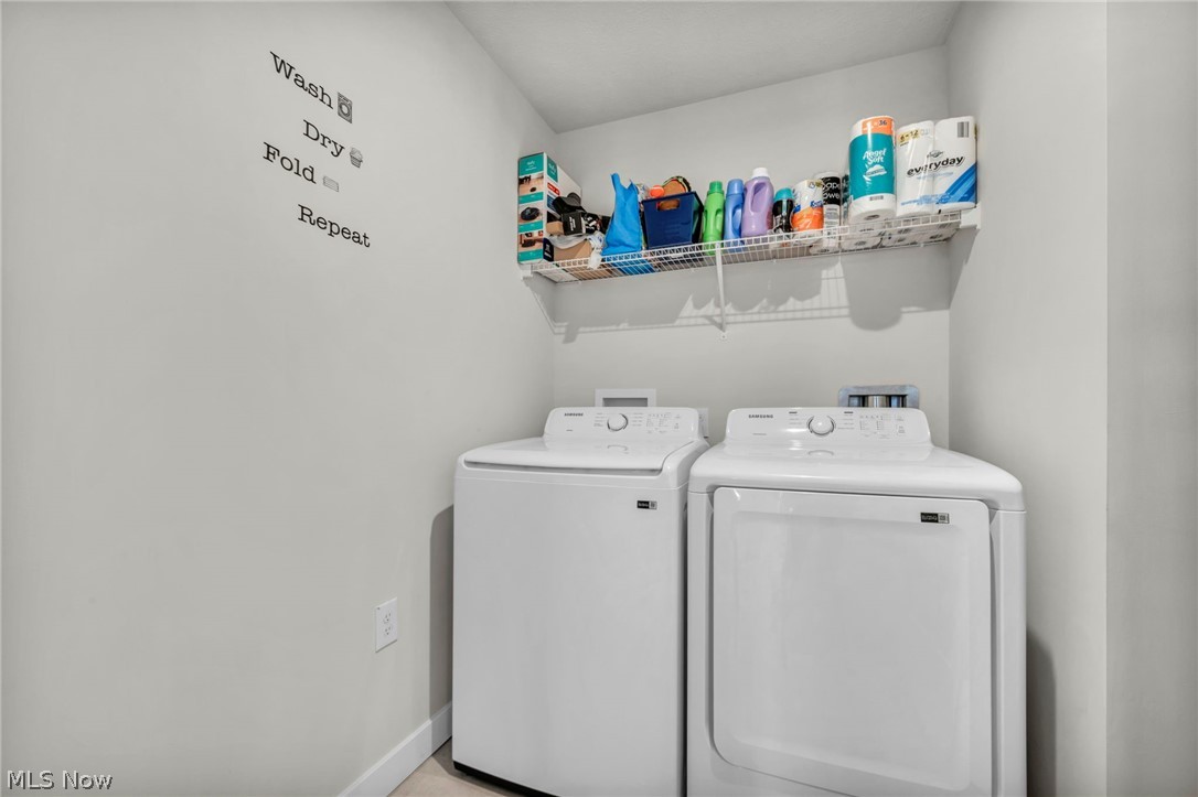 141 W Spring Drive Elyria OH 44035