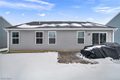 141 W Spring Drive Elyria OH 44035