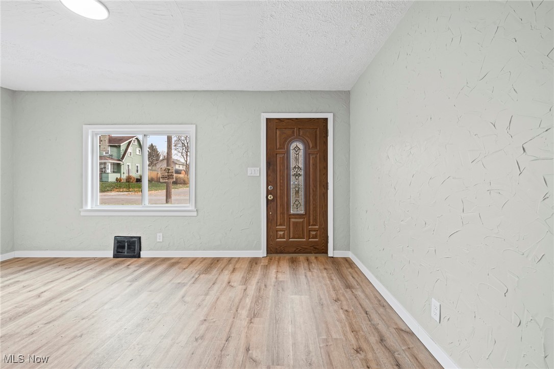 2511 Ogden Avenue Akron OH 44312