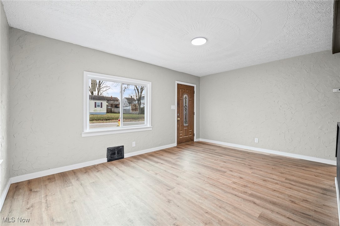 2511 Ogden Avenue Akron OH 44312