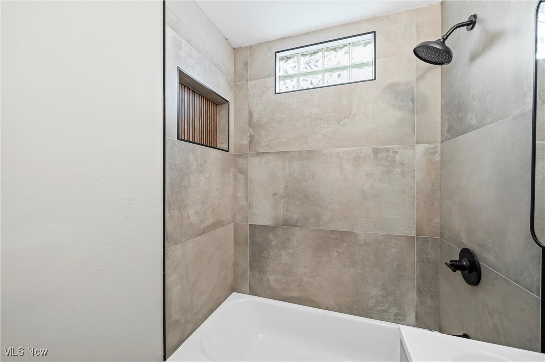 2511 Ogden Avenue Akron OH 44312