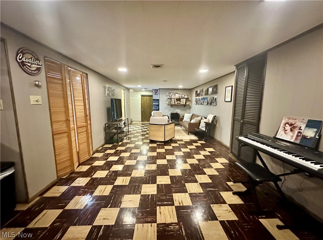 15749 Maple Drive Calcutta OH 43920