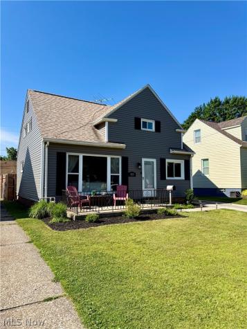 8119 Liberty Avenue Parma OH 44129