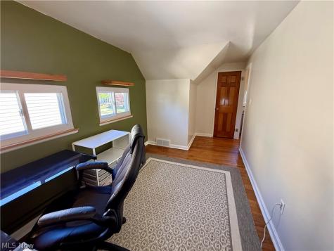 8119 Liberty Avenue Parma OH 44129