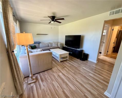 8119 Liberty Avenue Parma OH 44129