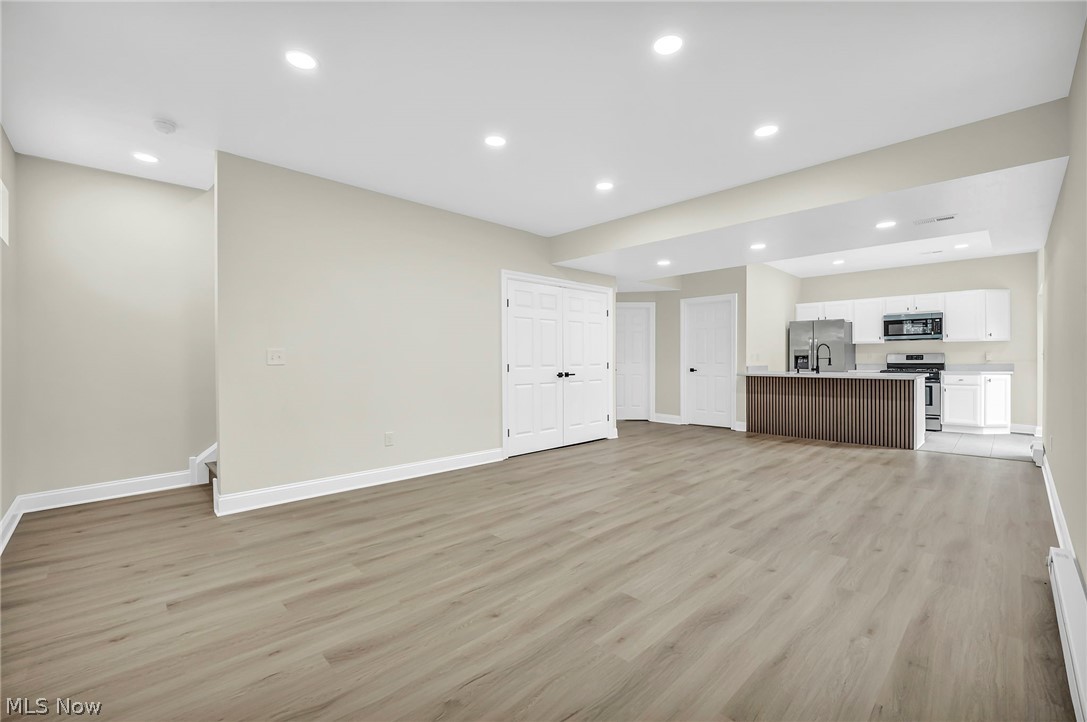 26736 Rue Saint-ann Court Warrensville Heights OH 44128