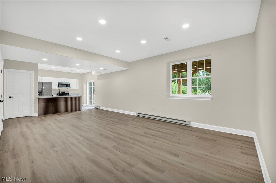 26736 Rue Saint-ann Court Warrensville Heights OH 44128