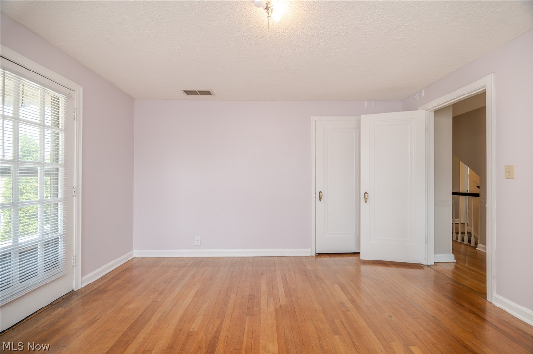 2505 E Market Street Warren OH 44483