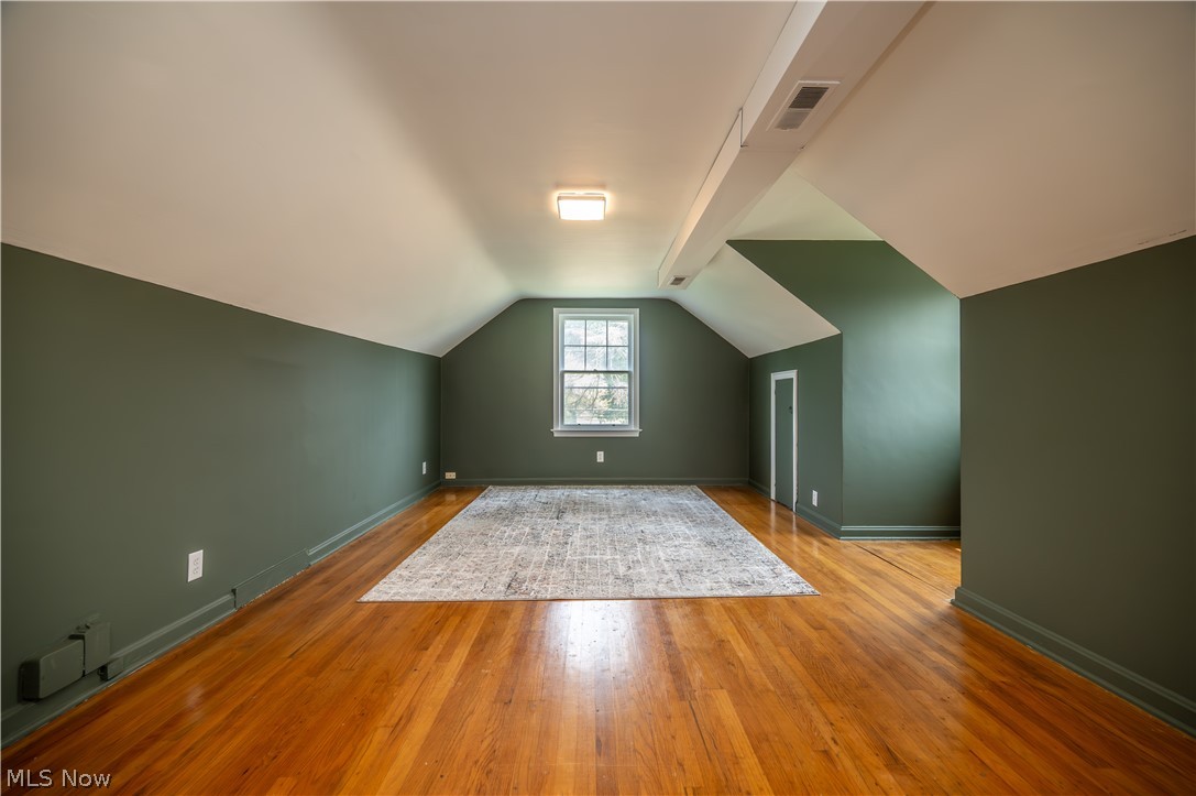 2505 E Market Street Warren OH 44483