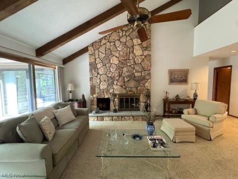 6319 Woodhawk Drive Mayfield Heights OH 44124
