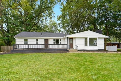 3026 38th Street NW Canton OH 44718