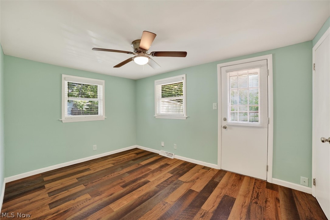 1239 E 332nd Street Eastlake OH 44095