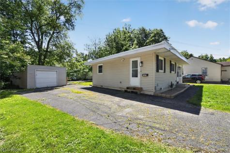 1239 E 332nd Street Eastlake OH 44095