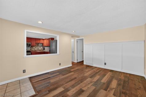 1239 E 332nd Street Eastlake OH 44095
